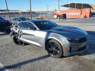 2021 Chevrolet Camaro 1LT with VIN 1G1FB1RS1M0142631, listed as a IAAI auction lot 41399250 with 37,057 mi miles. Bid and sale history available at carsss.com. Image 1.