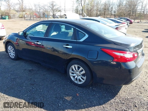 2016 Nissan Altima 2.5 S with VIN 1N4AL3APXGN320843, listed as a IAAI auction lot 41956427 with 152,493 mi miles. Bid and sale history available at carsss.com. Image 3.