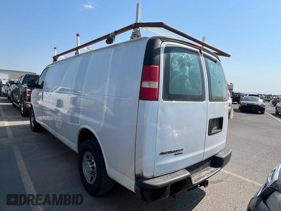 2015 Chevrolet Express Cargo with VIN 1GCZGUCG3F1124902, listed as a IAAI auction lot 42801517 with 178,404 mi miles and . Bid and sale history available at DreamBid. Image 15.