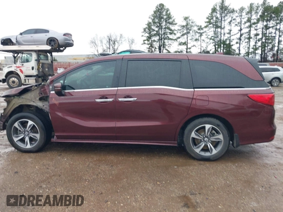 2019 Honda Odyssey Touring with VIN 5FNRL6H82KB060023, listed as a IAAI auction lot 41451199 with 82,994 mi miles. Bid and sale history available at carsss.com. Image 15.
