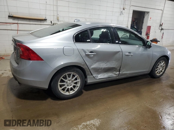 2012 Volvo S60 T6 with VIN YV1902FH7C2134944, listed as a Copart auction lot 48539105 with 136,423 mi miles and Salvage Title. Bid and sale history available at carsss.com. Image 3.