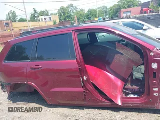 2018 Jeep Grand Cherokee Upland z VIN 1C4RJFAG5JC376406, wystawiony jako IAAI lot #42615924 z przebiegiem Nie podano mil oraz . Historia ofert i sprzedaży dostępna na DreamBid. Obrazek 14.