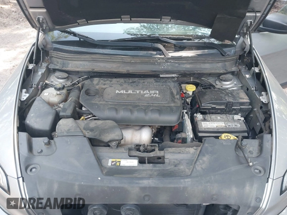 2017 Jeep Cherokee Sport with VIN 1C4PJLAB5HW596468, listed as a IAAI auction lot 42640784 with 115,553 mi miles and . Bid and sale history available at DreamBid. Image 10.