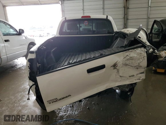 2010 Toyota Tacoma z VIN 3TMMU4FN6AM016055, wystawiony jako Copart lot #78843764 z przebiegiem 110 628 mil mil oraz Szkoda całkowita • Salvage title. Historia ofert i sprzedaży dostępna na DreamBid. Obrazek 6.