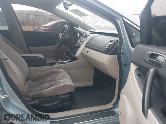 2007 Mazda CX-7 Sport z VIN JM3ER293770117080, wystawiony jako IAAI lot #42197144 z przebiegiem 161 754 mil mil oraz . Historia ofert i sprzedaży dostępna na DreamBid. Obrazek 5.