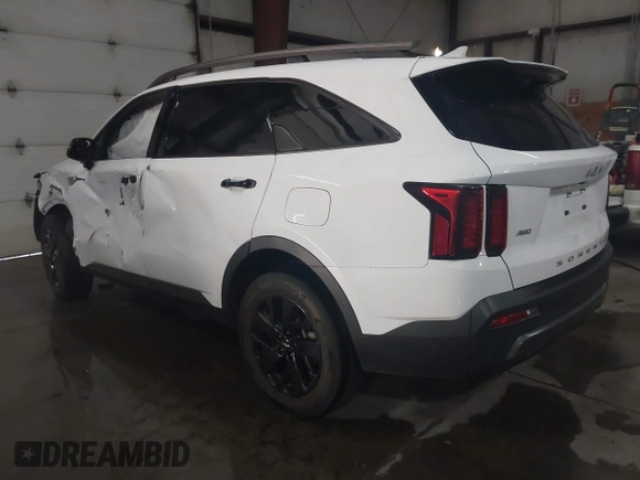 2022 Kia Sorento X-Line S with VIN 5XYRLDLC3NG158006, listed as a IAAI auction lot 41492947 with 28,691 mi miles. Bid and sale history available at carsss.com. Image 3.