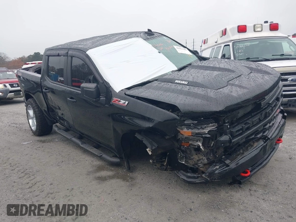 2022 Chevrolet Silverado 1500 Custom Trail Boss with VIN 3GCUDCET3NG657260, listed as a IAAI auction lot 40961987 with 51,631 mi miles and . Bid and sale history available at DreamBid. Image 1.