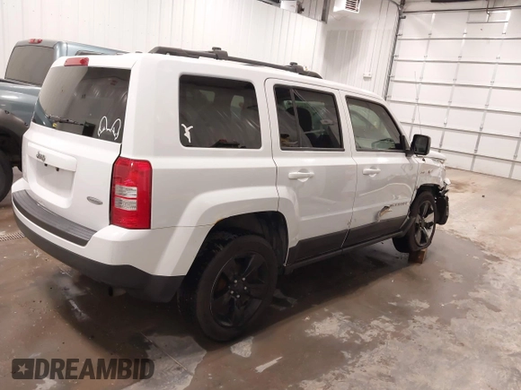 2014 Jeep Patriot Latitude with VIN 1C4NJPFB8ED717749, listed as a IAAI auction lot 41962155 with 147,755 mi miles and . Bid and sale history available at carsss.com. Image 4.