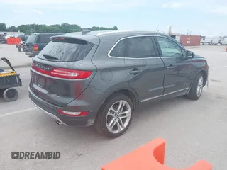 2017 Lincoln MKC Reserve с VIN 5LMCJ3D97HUL24869, выставлен на аукционе IAAI как лот 42561431 с пробегом 93 836 миль миль и . История ставок и продаж доступна на DreamBid. Изображение 4.