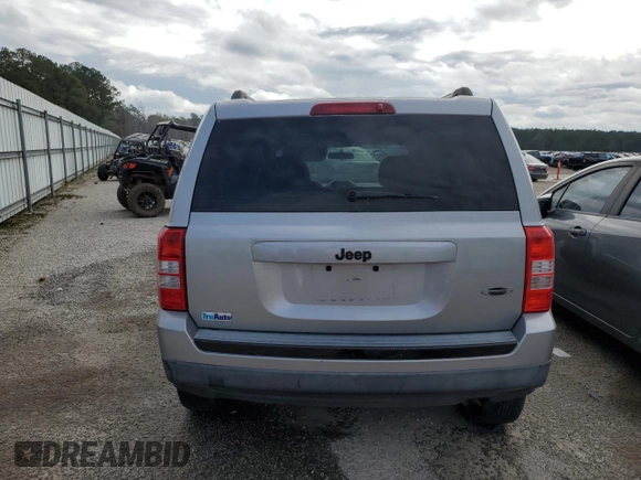 2015 Jeep Patriot Altitude Edition with VIN 1C4NJPBA2FD350653, listed as a Copart auction lot 80280164 with 104,310 mi miles and Salvage Title. Bid and sale history available at carsss.com. Image 6.