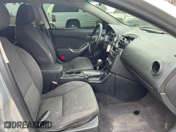 2010 Pontiac G6 w/1SH with VIN 1G2ZA5EK7A4129752, listed as a Copart auction lot 42232965 with 284,546 mi miles and Clean Title. Bid and sale history available at carsss.com. Image 5.