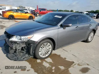 2015 Lexus ES 330 z VIN JTHBK1GG6F2168961, wystawiony jako Copart lot #61363385 z przebiegiem 96 408 mil mil oraz Szkoda całkowita • Salvage title. Historia ofert i sprzedaży dostępna na DreamBid. Obrazek 1.