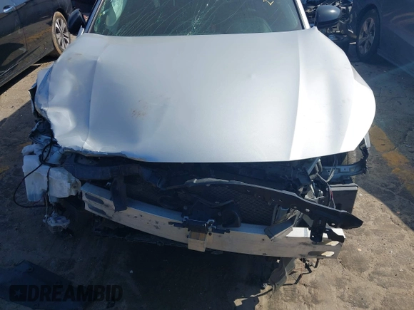 2020 Nissan Altima SR z VIN 1N4BL4CVXLC221600, wystawiony jako IAAI lot #42022771 z przebiegiem 84 462 mil mil oraz . Historia ofert i sprzedaży dostępna na DreamBid. Obrazek 6.