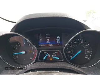 2017 Ford Escape SE with VIN 1FMCU0GD0HUB90702, listed as a IAAI auction lot 42141383 with 174,265 mi miles. Bid and sale history available at carsss.com. Image 7.