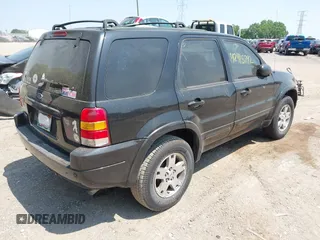 2003 Ford Escape Limited with VIN 1FMCU04113KB81019, listed as a IAAI auction lot 42415792 with 254,698 mi miles and . Bid and sale history available at DreamBid. Image 4.