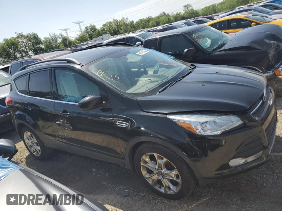 2016 Ford Escape SE z VIN 1FMCU9G95GUC20713, wystawiony jako Copart lot #56719445 z przebiegiem 136 121 mil mil oraz Szkoda całkowita • Salvage title. Historia ofert i sprzedaży dostępna na DreamBid. Obrazek 4.
