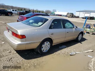 2000 Toyota Camry CE with VIN JT2BG28K4Y0455279, listed as a Copart auction lot 52704595 with 175,745 mi miles and Clean Title. Bid and sale history available at carsss.com. Image 3.