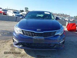 2019 Kia Optima LX with VIN 5XXGT4L35KG357596, listed as a IAAI auction lot 41785667 with 105,333 mi miles. Bid and sale history available at carsss.com. Image 13.