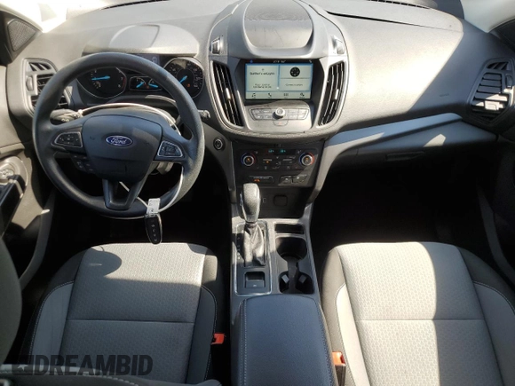 2019 Ford Escape SE z VIN 1FMCU9GD6KUB85600, wystawiony jako Copart lot #53521945 z przebiegiem 106 906 mil mil oraz Czysty tytuł • Clean title. Historia ofert i sprzedaży dostępna na DreamBid. Obrazek 8.