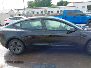 2023 Tesla Model 3 с VIN 5YJ3E1EA5PF429376, выставлен на аукционе IAAI как лот 42133030 с пробегом 105 466 миль миль и . История ставок и продаж доступна на DreamBid. Изображение 12.
