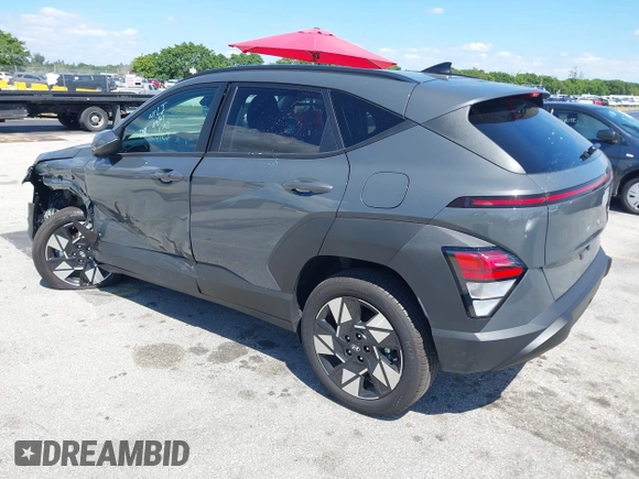 2025 Hyundai Kona SEL with VIN KM8HBCAB6SU232611, listed as a IAAI auction lot 42016054 with 6,383 mi miles. Bid and sale history available at carsss.com. Image 3.