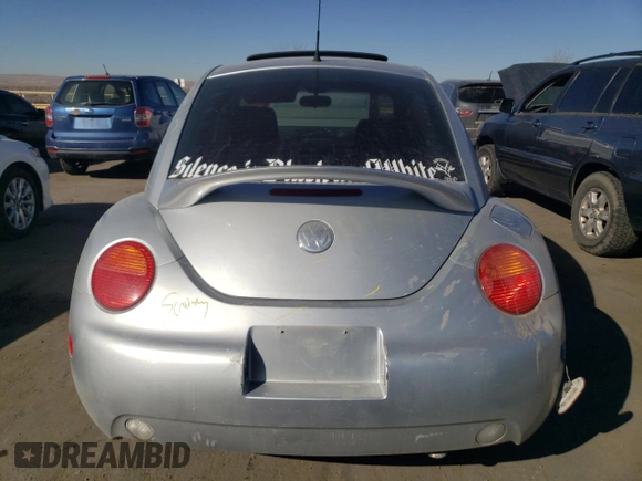 2005 Volkswagen New Beetle Coupe GLS with VIN 3VWCK31C05M418237, listed as a Copart auction lot 43439375 with 99,981 mi miles and Salvage Title. Bid and sale history available at carsss.com. Image 6.
