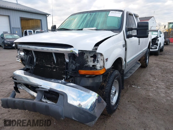 1999 Ford F-250 XL with VIN 1FTNX21F7XEB78484, listed as a IAAI auction lot 41641232 with 176,395 mi miles and . Bid and sale history available at DreamBid. Image 2.