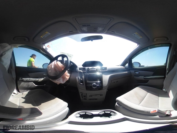 2016 Honda Odyssey SE with VIN 5FNRL5H36GB049807, listed as a IAAI auction lot 41818761 with 172,504 mi miles. Bid and sale history available at carsss.com. Image 18.
