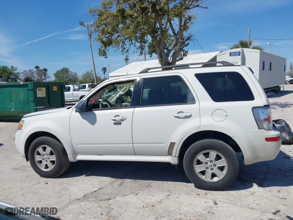 2010 Mercury Mariner with VIN 4M2CN8BG7AKJ01706, listed as a IAAI auction lot 41701667 with 96,189 mi miles. Bid and sale history available at carsss.com. Image 14.