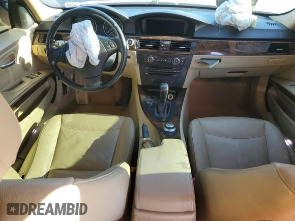 2008 BMW 3 Series 335i z VIN WBAVB77568NM06483, wystawiony jako Copart lot #49850085 z przebiegiem Nie podano mil oraz Szkoda całkowita • Salvage title. Historia ofert i sprzedaży dostępna na DreamBid. Obrazek 8.