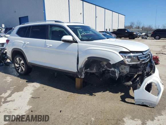 2024 Volkswagen Atlas SEL z VIN 1V2BR2CAXRC503592, wystawiony jako Copart lot #47212905 z przebiegiem 25 148 mil mil oraz Szkoda całkowita • Salvage title. Historia ofert i sprzedaży dostępna na DreamBid. Obrazek 4.