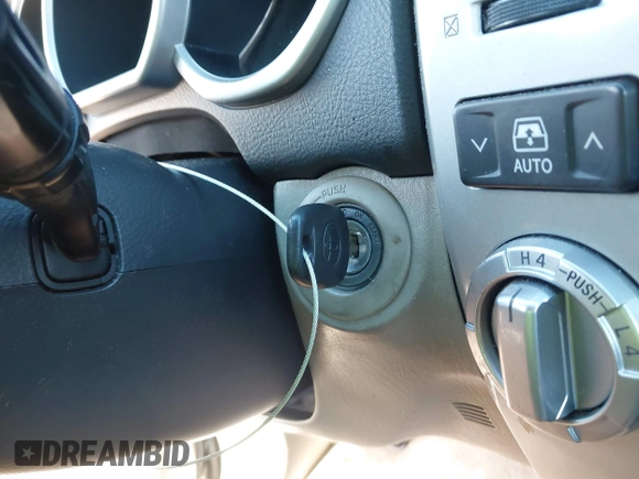 2005 Toyota 4Runner SR5 with VIN JTEBT14R050051404, listed as a IAAI auction lot 41333648 with 413,375 mi miles and . Bid and sale history available at DreamBid. Image 11.