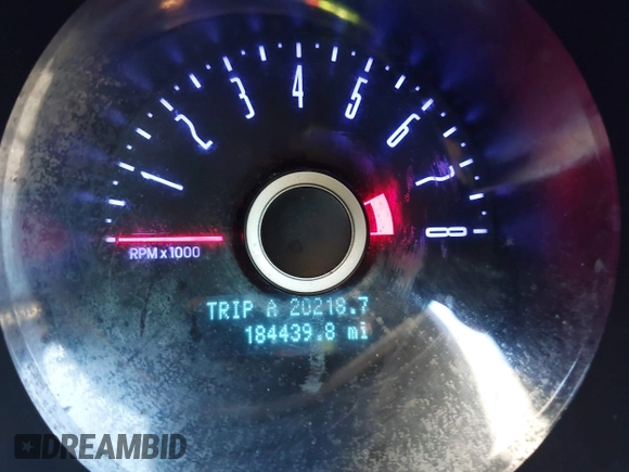 2014 Ford Mustang V6 с VIN 1ZVBP8EM8E5264833, выставлен на аукционе IAAI как лот 41399611 с пробегом 184 439 миль миль и . История ставок и продаж доступна на DreamBid. Изображение 15.