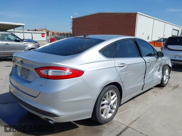 2014 Ford Fusion SE with VIN 3FA6P0H78ER329212, listed as a IAAI auction lot 41878906 with 117,184 mi miles. Bid and sale history available at carsss.com. Image 4.