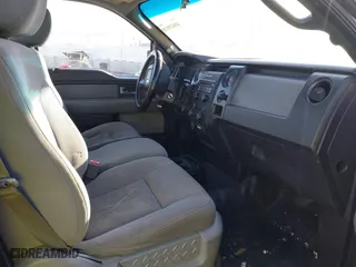 2014 Ford F-150 XL with VIN 1FTMF1CMXEKF54968, listed as a IAAI auction lot 41619530 with 1 mi miles. Bid and sale history available at carsss.com. Image 5.