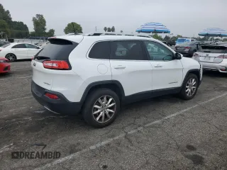 2016 Jeep Cherokee Limited with VIN 1C4PJMDB8GW120344, listed as a Copart auction lot 62603365 with 137,571 mi miles and Salvage title. Bid and sale history available at DreamBid. Image 3.