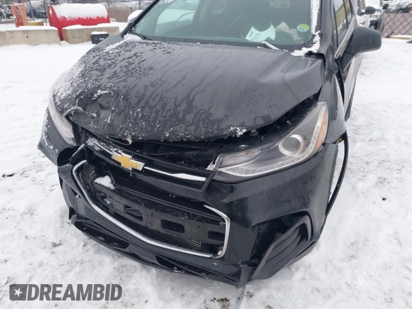 2019 Chevrolet Trax LT with VIN KL7CJPSB6KB925985, listed as a IAAI auction lot 41355118 with 64,054 mi miles. Bid and sale history available at carsss.com. Image 6.