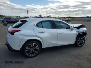 2022 Lexus UX with VIN JTHP9JBH7N2062261, listed as a Copart auction lot 53208905 with 23,920 mi miles and Clean Title. Bid and sale history available at carsss.com. Image 3.