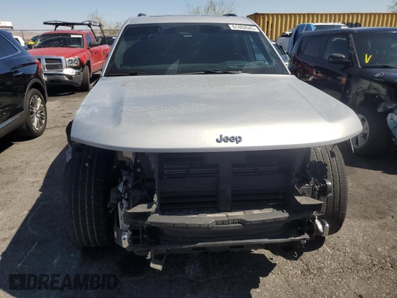 2021 Jeep Grand Cherokee Overland with VIN 1C4RJKDG8M8115783, listed as a Copart auction lot 61402645 with 55,387 mi miles and Salvage title. Bid and sale history available at DreamBid. Image 5.