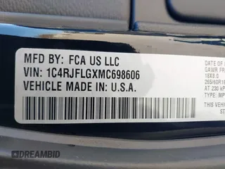 2021 Jeep Grand Cherokee Trailhawk with VIN 1C4RJFLGXMC698606, listed as a IAAI auction lot 41901479 with 50,086 mi miles. Bid and sale history available at carsss.com. Image 9.