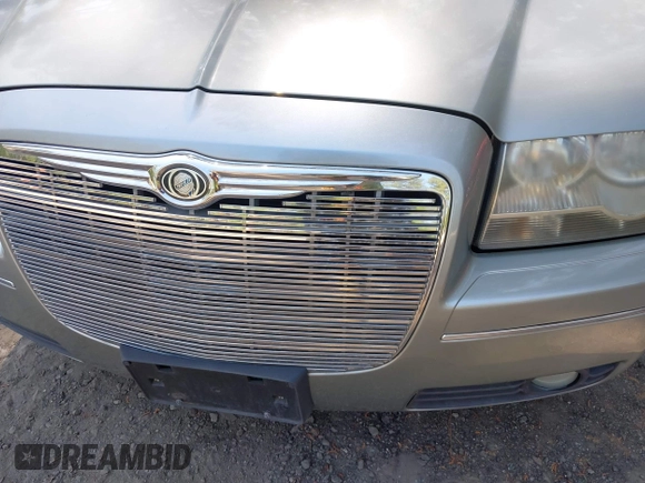 2006 Chrysler 300 Touring with VIN 2C3KA53G26H405362, listed as a IAAI auction lot 42158986 with 129,389 mi miles. Bid and sale history available at carsss.com. Image 6.