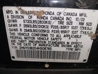 2004 Acura MDX with VIN 2HNYD18204H506765, listed as a IAAI auction lot 41752226 with 195,733 mi miles. Bid and sale history available at carsss.com. Image 9.