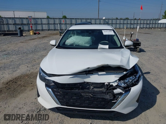 2024 Nissan Sentra S z VIN 3N1AB8BV3RY234421, wystawiony jako IAAI lot #42012080 z przebiegiem 20 938 mil mil oraz . Historia ofert i sprzedaży dostępna na DreamBid. Obrazek 12.