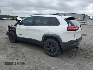 2018 Jeep Cherokee Trailhawk с VIN 1C4PJMBB8JD532673, выставлен на аукционе Copart как лот 58537105 с пробегом 185 827 миль миль и Списание • Salvage title. История ставок и продаж доступна на DreamBid. Изображение 2.