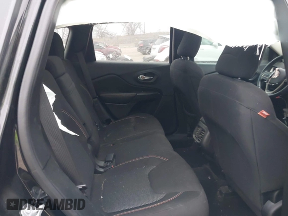 2017 Jeep Cherokee Latitude с VIN 1C4PJLCB5HW535750, выставлен на аукционе IAAI как лот 41296212 с пробегом 174 204 миль миль и . История ставок и продаж доступна на DreamBid. Изображение 8.