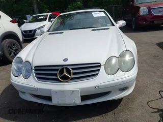 2003 Mercedes-Benz SL 500 z VIN WDBSK75F73F045221, wystawiony jako IAAI lot #42250517 z przebiegiem 103 803 mil mil oraz . Historia ofert i sprzedaży dostępna na DreamBid. Obrazek 12.