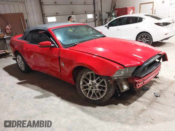 2014 Ford Mustang V6 with VIN 1ZVBP8EM9E5303736, listed as a IAAI auction lot 41895487 with 130,149 mi miles. Bid and sale history available at carsss.com. Image 1.