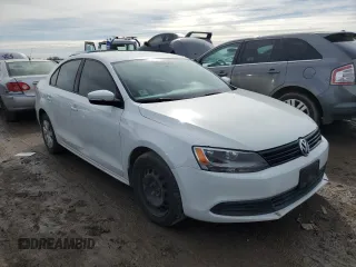 2014 Volkswagen Jetta Sedan SE w/Connectivity with VIN 3VWD07AJ8EM294783, listed as a Copart auction lot 47465975 with 152,079 mi miles and Clean Title. Bid and sale history available at carsss.com. Image 4.