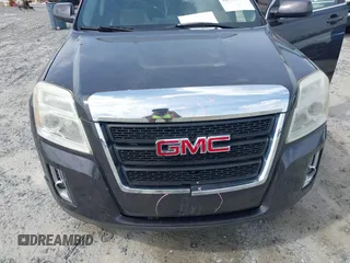 2013 GMC Terrain SLT z VIN 2GKFLVE31D6244078, wystawiony jako IAAI lot #42096707 z przebiegiem 140 000 mil mil oraz . Historia ofert i sprzedaży dostępna na DreamBid. Obrazek 6.