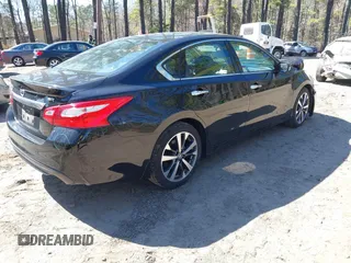2016 Nissan Altima SR with VIN 1N4AL3AP5GC248462, listed as a IAAI auction lot 41866763 with 56,040 mi miles and . Bid and sale history available at carsss.com. Image 4.